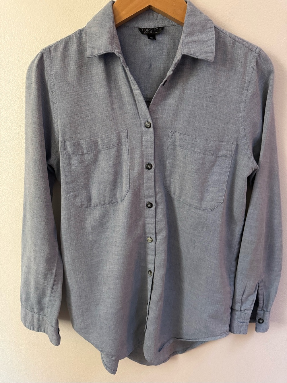 TOPSHOP Heathered Light Blue Button-Down Shirt